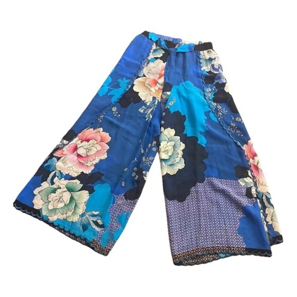 Johnny Was Boho Cropped Top & Tura Wrapped Pant Set Blue Floral NWT Size L - Picture 6 of 16